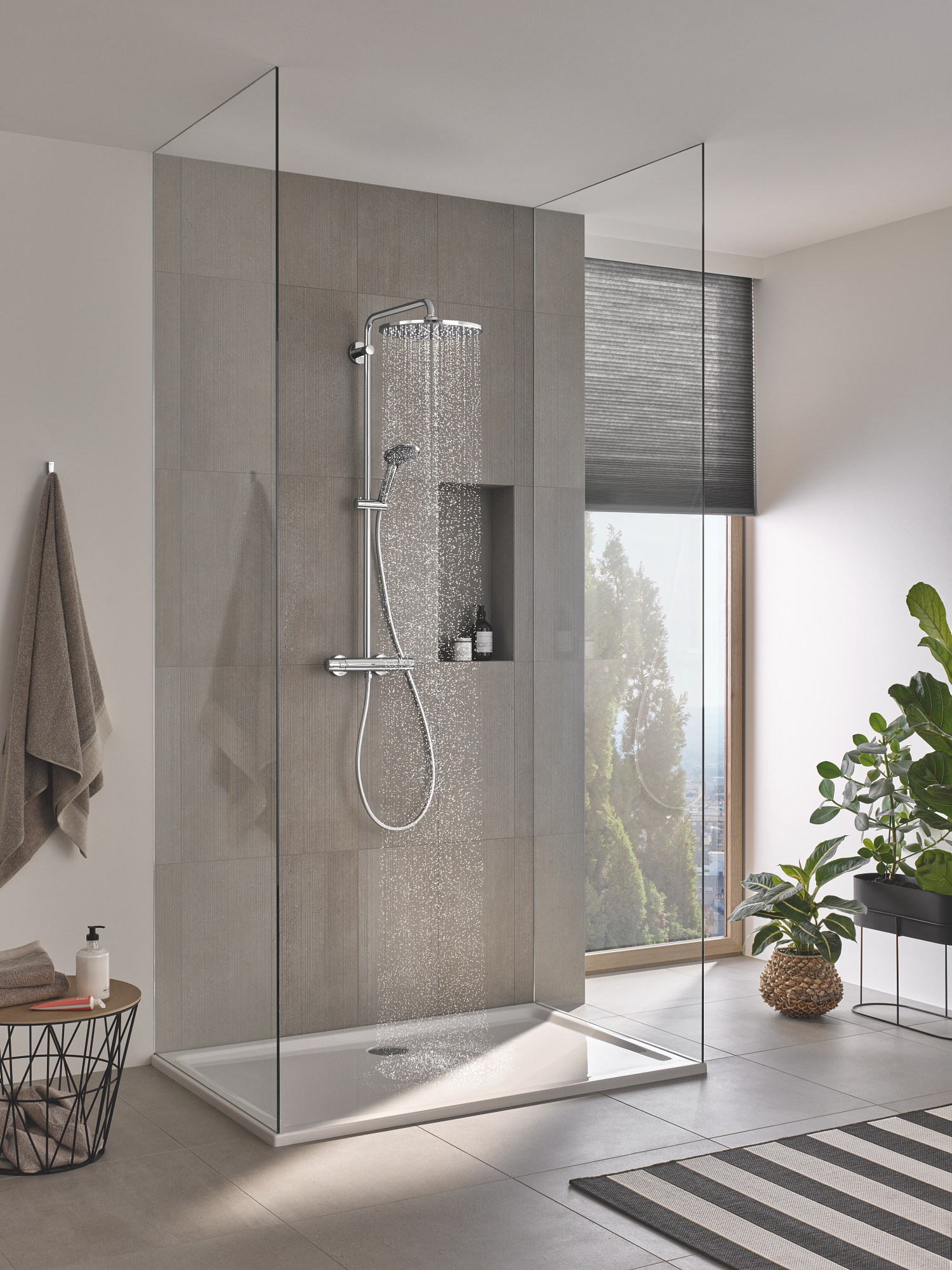 Obrázok GROHE GROHE - Vitalio Joy Sprchový set 310 s termostatom na stenu, chróm 26400001